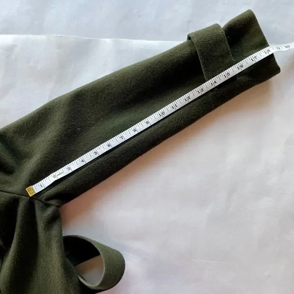 Kenneth Cole Women's Wool Blend Belted Olive Green Coat with Zipper Details Sz 8